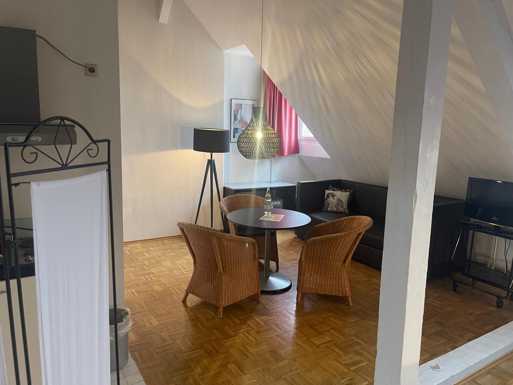 Whliving - Apartments & Studios In コンスタンツ エクステリア 写真