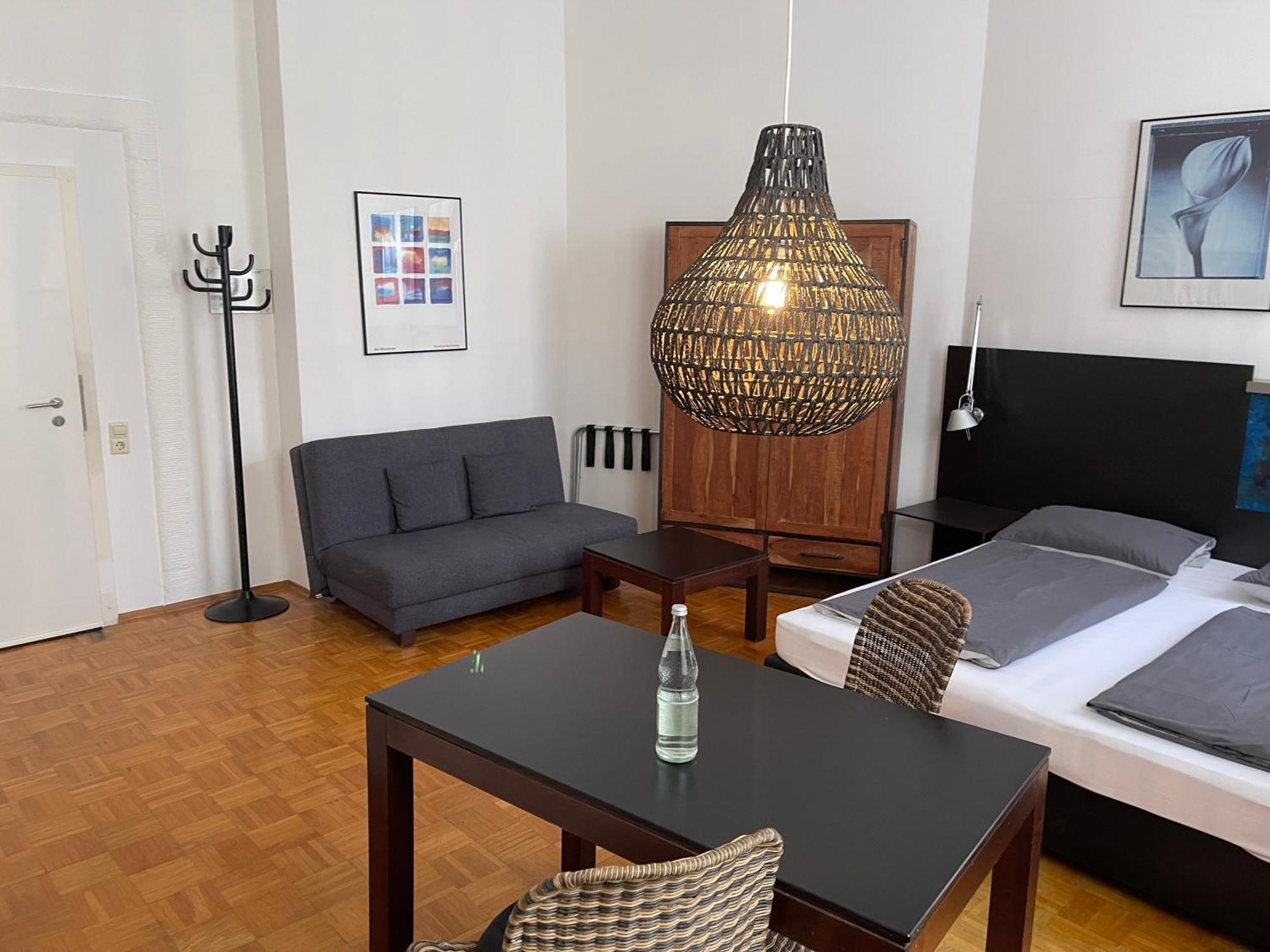 Whliving - Apartments & Studios In コンスタンツ エクステリア 写真